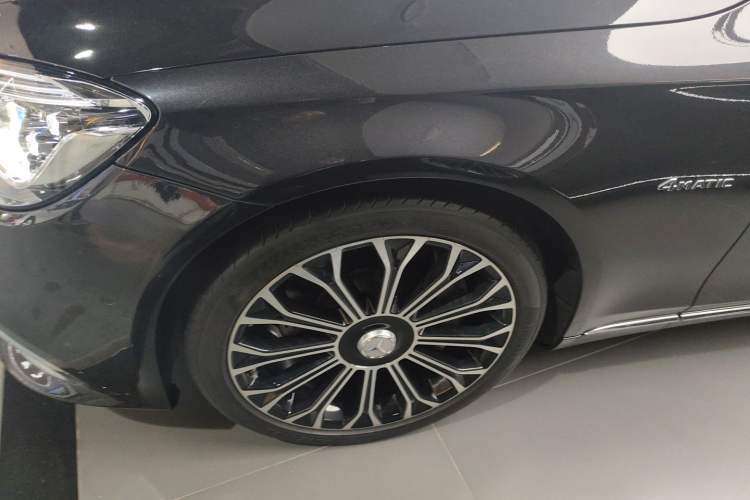 Used Mercedes-Benz Maybach S-Class 2020 S 450 4MATIC Collector's Edition Exterior 7