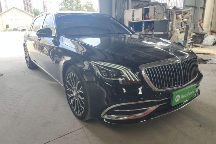 Used Mercedes-Benz Maybach S-Class 2020 S 450 4MATIC Collector's Edition Front Right 45 Deg