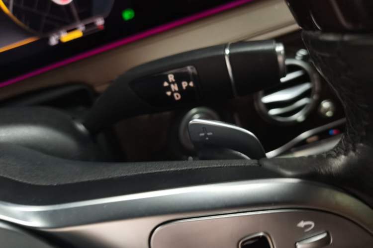 Used Mercedes-Benz Maybach S-Class 2020 S 450 4MATIC Gear Lever