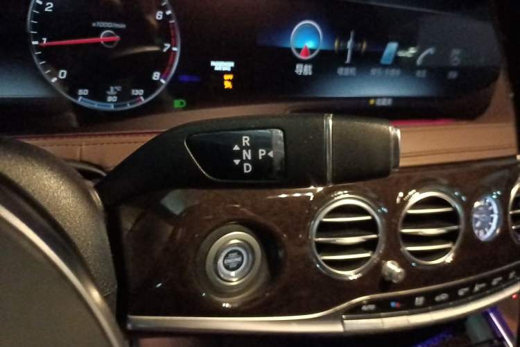Used Mercedes-Benz Maybach S-Class 2020 S 450 4MATIC Gear Lever