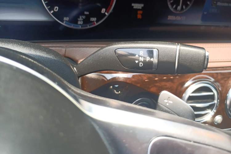 Used Mercedes-Benz Maybach S-Class 2020 S 450 4MATIC Gear Lever