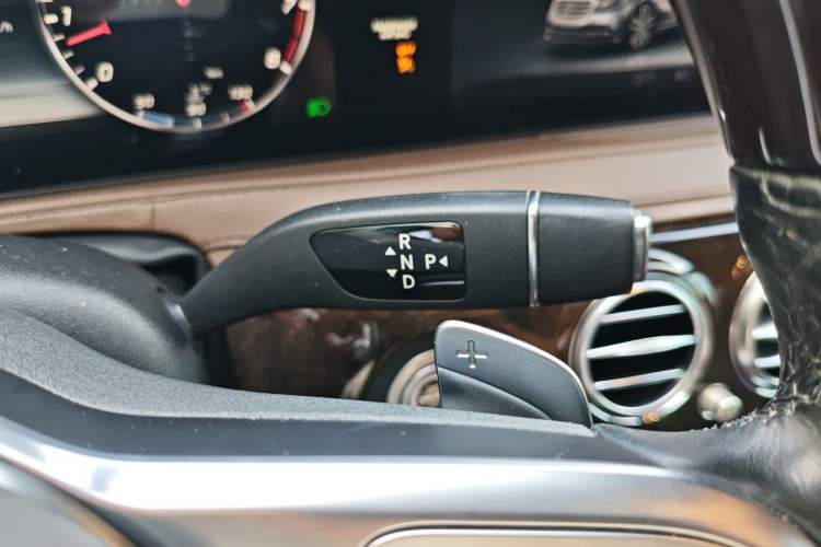 Used Mercedes-Benz Maybach S-Class 2020 S 450 4MATIC Gear Lever