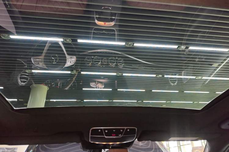Used Mercedes-Benz Maybach S-Class 2020 S 450 4MATIC Collector's Edition Headliner