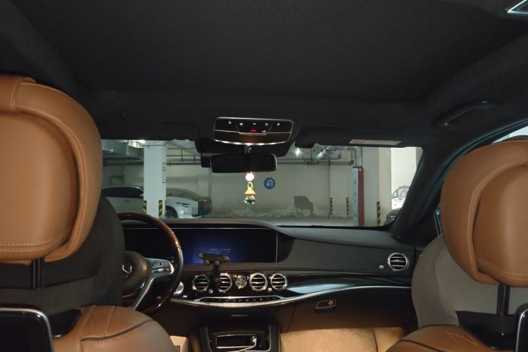 Used Mercedes-Benz Maybach S-Class 2020 S 450 4MATIC Collector's Edition Headliner