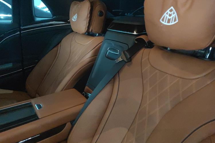 Used Mercedes-Benz Maybach S-Class 2020 S 450 4MATIC Collector's Edition Interior 1