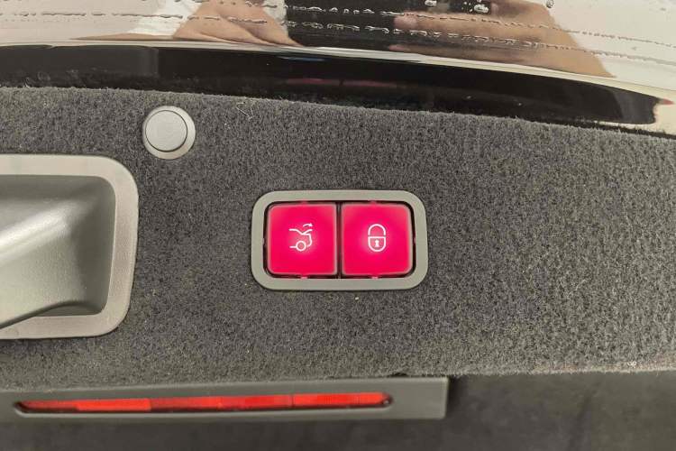 Used Mercedes-Benz Maybach S-Class 2020 S 450 4MATIC Collector's Edition Interior 1
