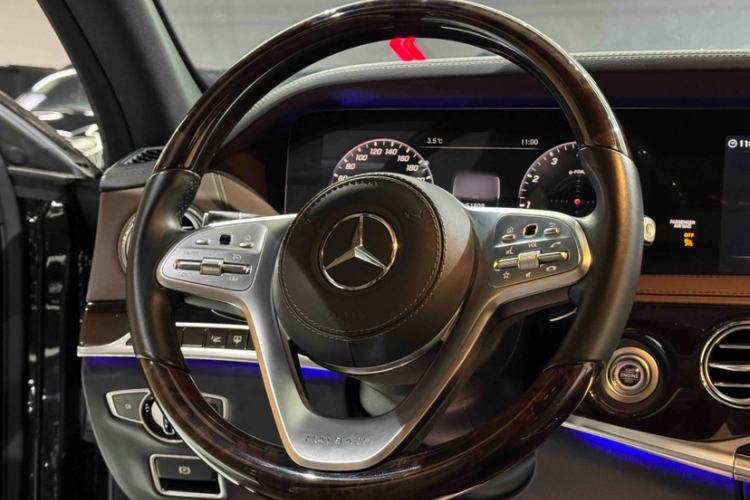 Used Mercedes-Benz Maybach S-Class 2020 S 450 4MATIC Interior 1