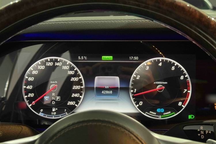 Used Mercedes-Benz Maybach S-Class 2020 S 450 4MATIC Collector's Edition Interior 10