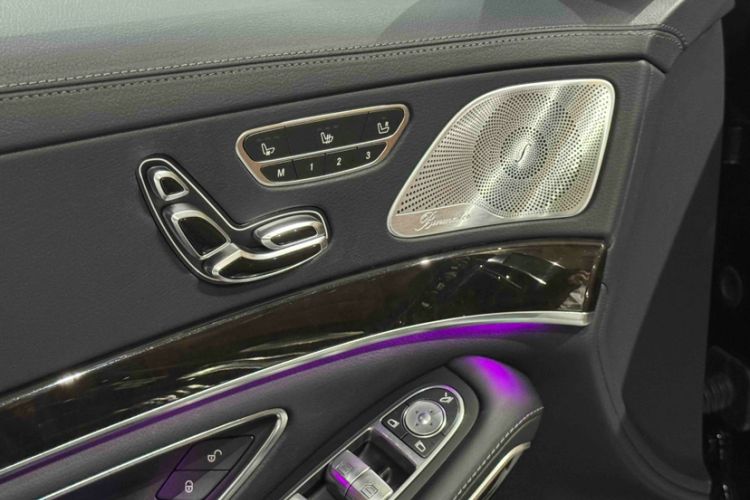 Used Mercedes-Benz Maybach S-Class 2020 S 450 4MATIC Collector's Edition Interior 11