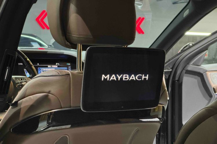 Used Mercedes-Benz Maybach S-Class 2020 S 450 4MATIC Interior 11