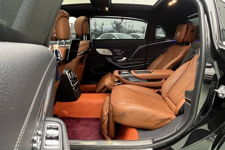 Used Mercedes-Benz Maybach S-Class 2020 S 450 4MATIC Collector's Edition Interior 2