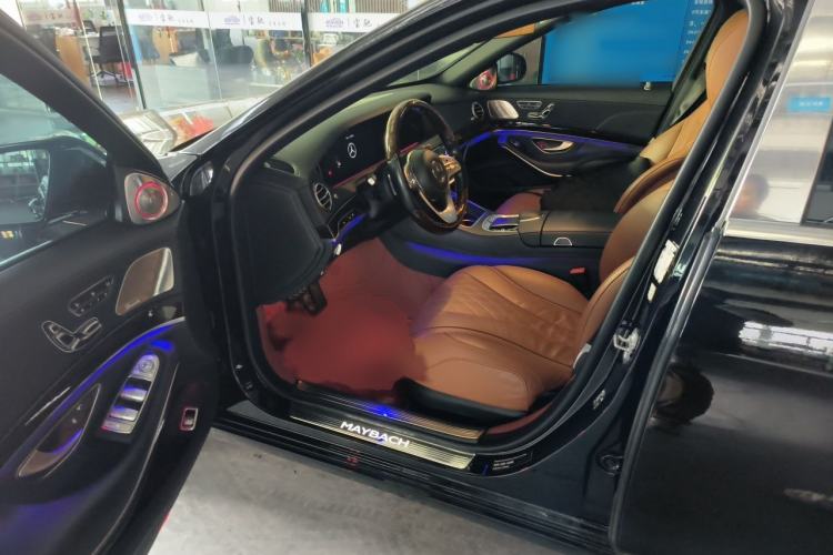 Used Mercedes-Benz Maybach S-Class 2020 S 450 4MATIC Collector's Edition Interior 3