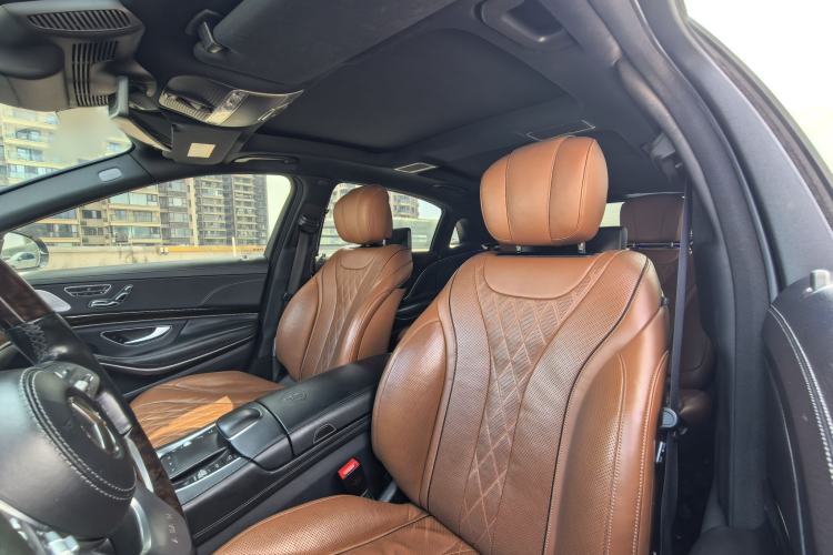 Used Mercedes-Benz Maybach S-Class 2020 S 450 4MATIC Collector's Edition Interior 5