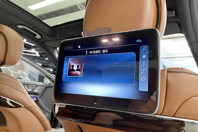 Used Mercedes-Benz Maybach S-Class 2020 S 450 4MATIC Collector's Edition Interior 5