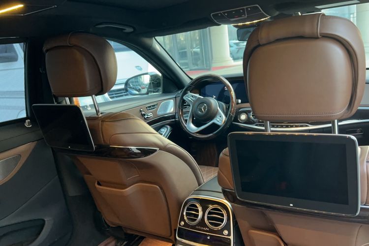 Used Mercedes-Benz Maybach S-Class 2020 S 450 4MATIC Interior 5
