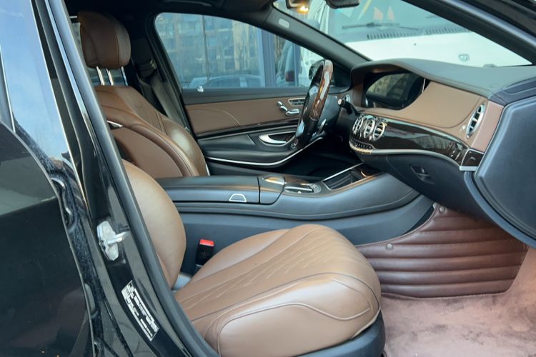 Used Mercedes-Benz Maybach S-Class 2020 S 450 4MATIC Interior 6