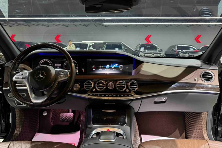 Used Mercedes-Benz Maybach S-Class 2020 S 450 4MATIC Interior 8
