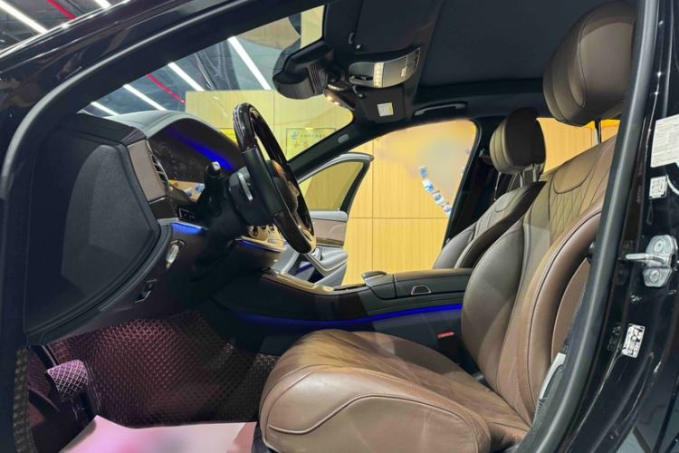 Used Mercedes-Benz Maybach S-Class 2020 S 450 4MATIC Interior 9