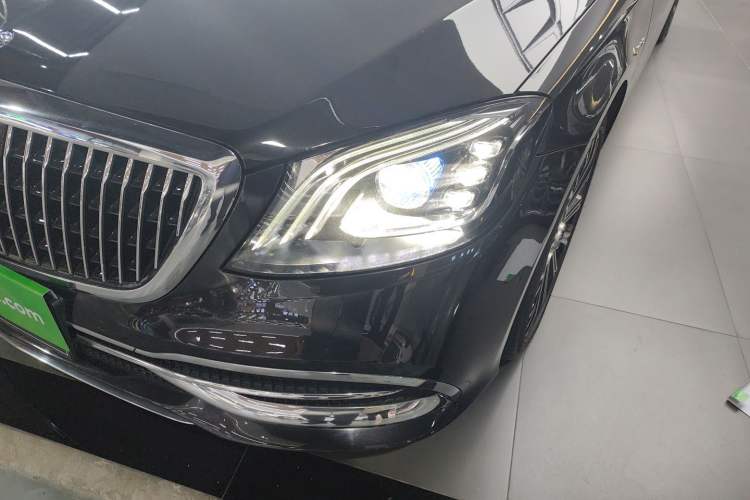 Used Mercedes-Benz Maybach S-Class 2020 S 450 4MATIC Collector's Edition Left Front Headlight