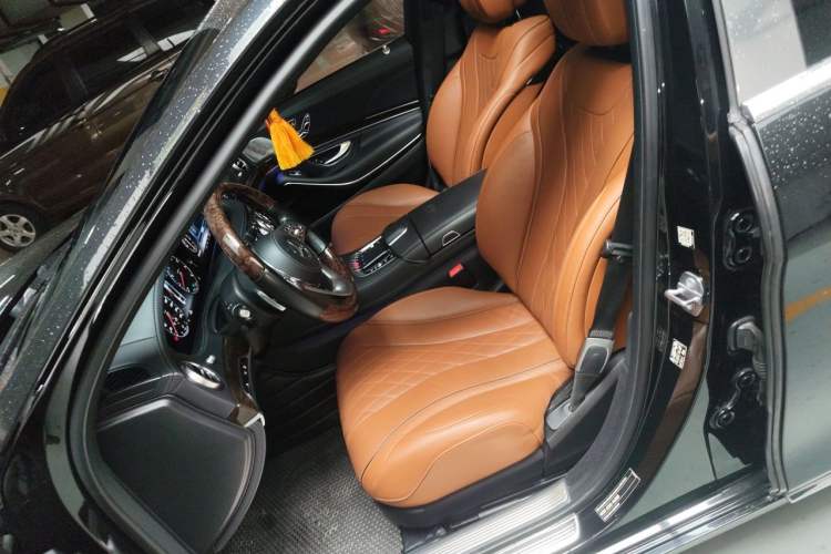 Used Mercedes-Benz Maybach S-Class 2020 S 450 4MATIC Collector's Edition Left Front Seat