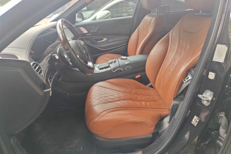 Used Mercedes-Benz Maybach S-Class 2020 S 450 4MATIC Collector's Edition Left Front Seat