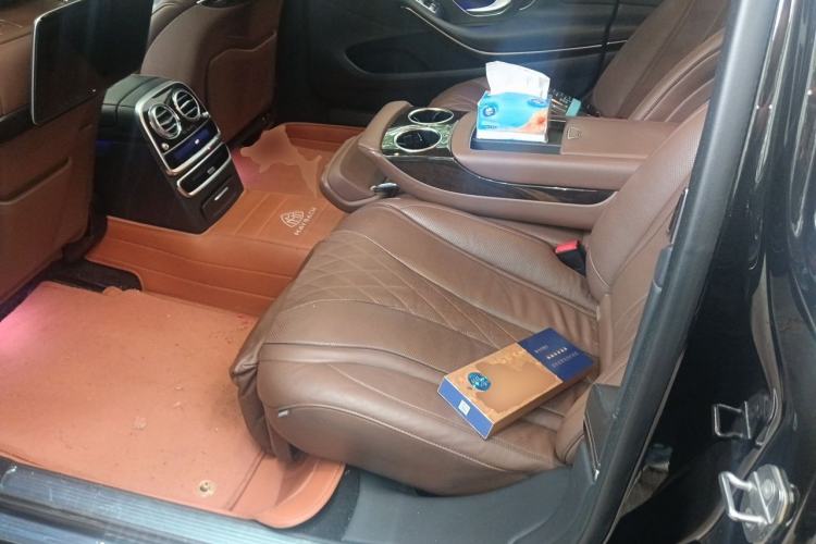 Used Mercedes-Benz Maybach S-Class 2020 S 450 4MATIC Left Rear Seat