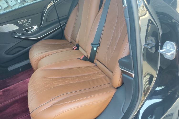 Used Mercedes-Benz Maybach S-Class 2020 S 450 4MATIC Collector's Edition Left Rear Seat