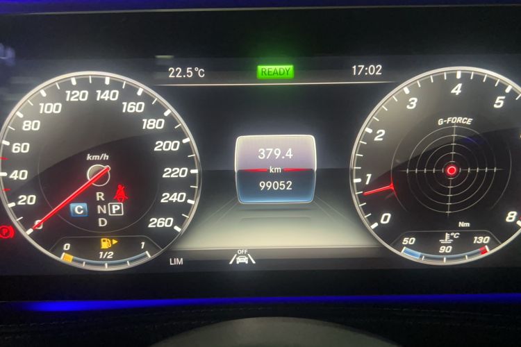 Used Mercedes-Benz Maybach S-Class 2020 S 450 4MATIC Collector's Edition Odometer Close Up