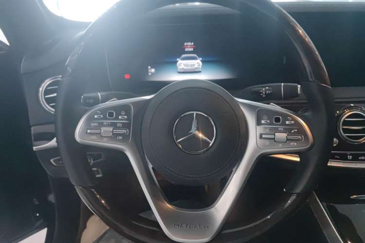 Used Mercedes-Benz Maybach S-Class 2020 S 450 4MATIC Collector's Edition Steering Wheel
