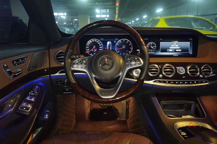 Used Mercedes-Benz Maybach S-Class 2020 S 450 4MATIC Steering Wheel
