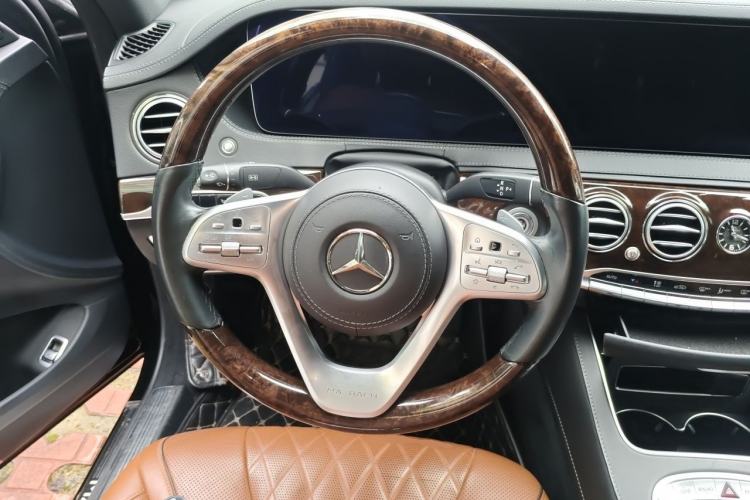 Used Mercedes-Benz Maybach S-Class 2020 S 450 4MATIC Collector's Edition Steering Wheel