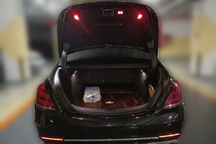 Used Mercedes-Benz Maybach S-Class 2020 S 450 4MATIC Trunk
