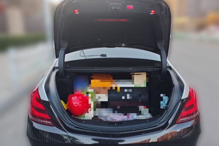 Used Mercedes-Benz Maybach S-Class 2020 S 450 4MATIC Collector's Edition Trunk
