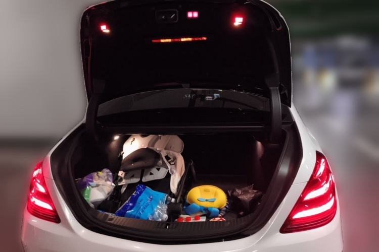 Used Mercedes-Benz Maybach S-Class 2020 S 450 4MATIC Collector's Edition Trunk