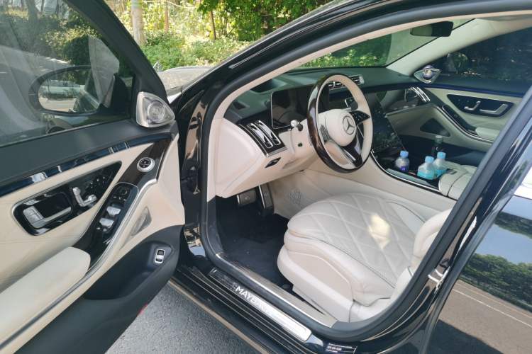 Used Mercedes-Benz Maybach S-Class 2021 S 480 4MATIC Driver Seat