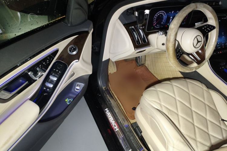 Used Mercedes-Benz Maybach S-Class 2021 S 480 4MATIC Driver Seat