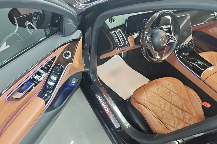Used Mercedes-Benz Maybach S-Class 2021 S 480 4MATIC Driver Seat