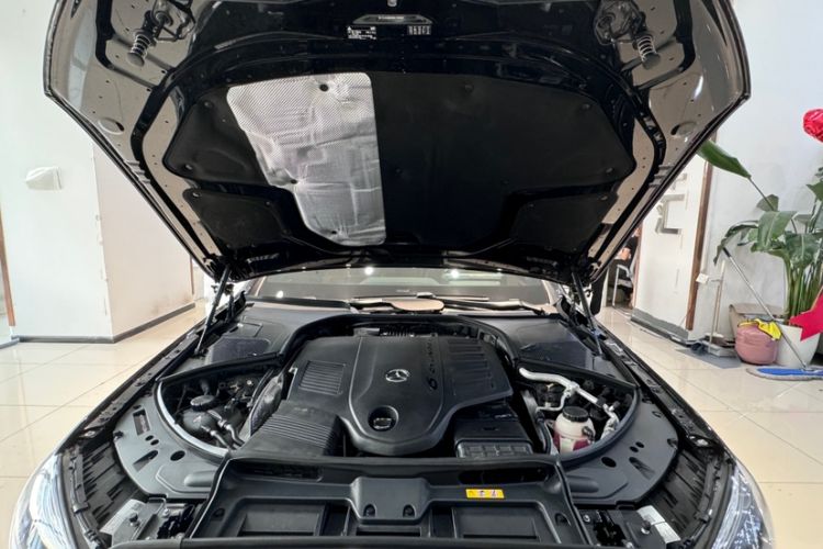 Used Mercedes-Benz Maybach S-Class 2021 S 480 4MATIC Engine Bay