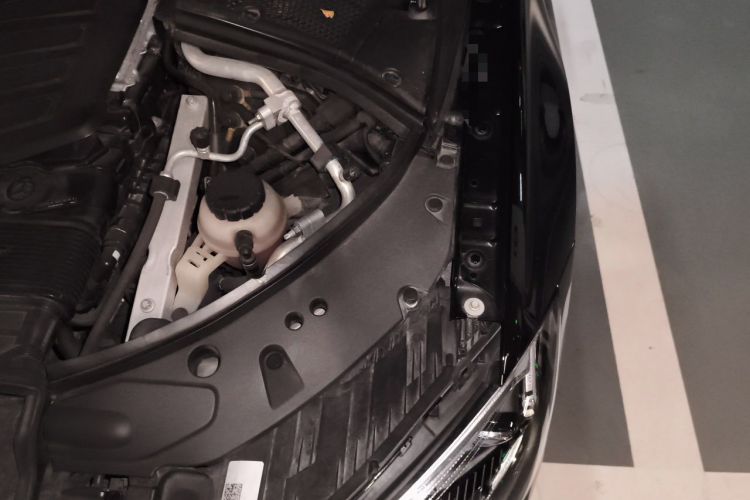 Used Mercedes-Benz Maybach S-Class 2021 S 480 4MATIC Engine Bay Left