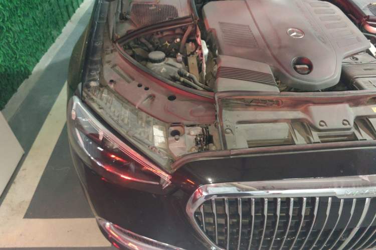 Used Mercedes-Benz Maybach S-Class 2021 S 480 4MATIC Engine Bay Right