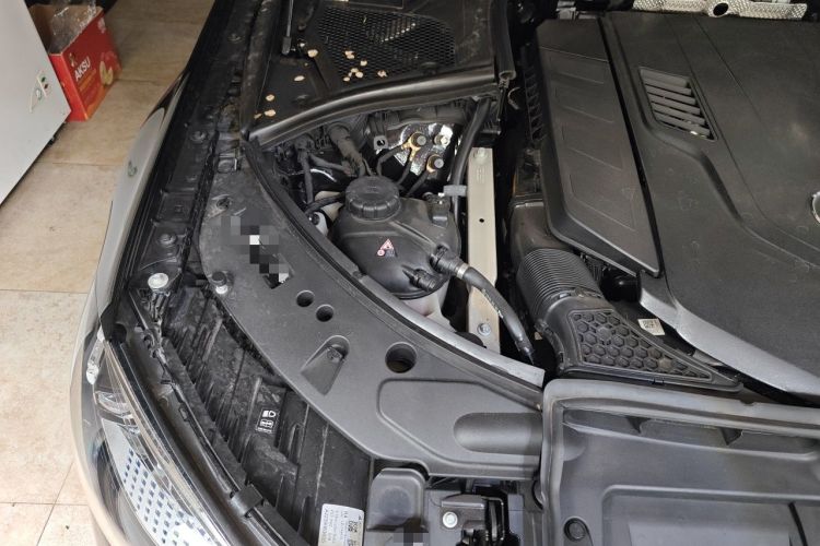 Used Mercedes-Benz Maybach S-Class 2021 S 580 4MATIC Engine Bay Right