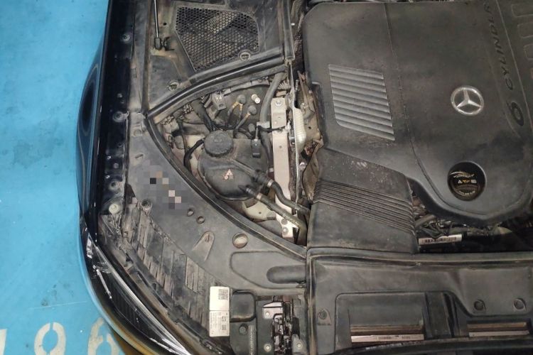 Used Mercedes-Benz Maybach S-Class 2021 S 480 4MATIC Engine Bay Right