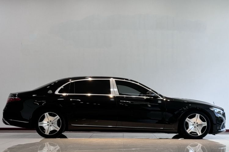 Used Mercedes-Benz Maybach S-Class 2021 S 480 4MATIC Exterior 3