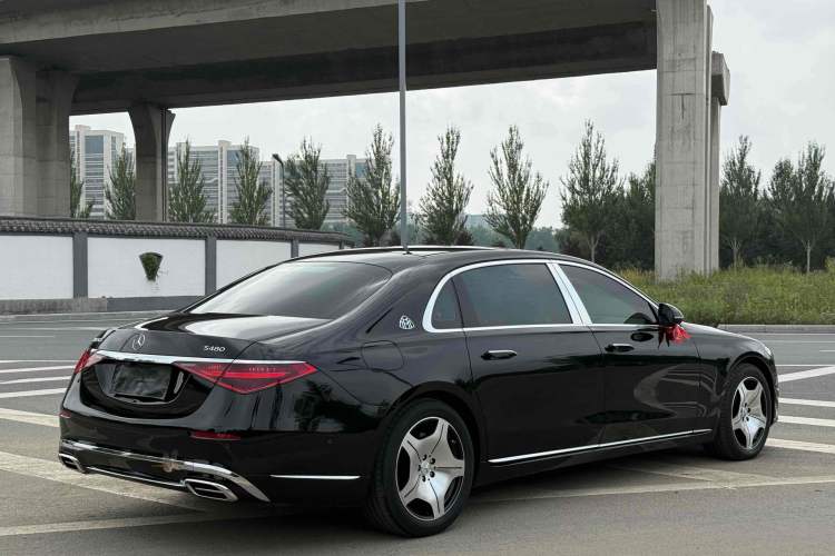 Used Mercedes-Benz Maybach S-Class 2021 S 480 4MATIC Exterior 4