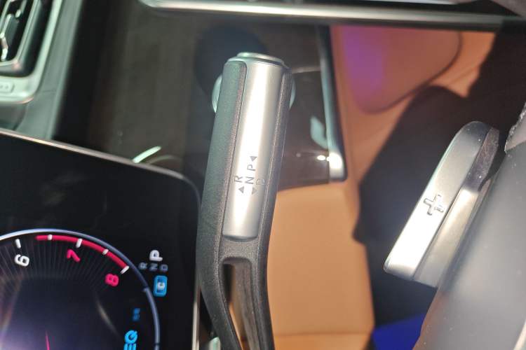 Used Mercedes-Benz Maybach S-Class 2021 S 480 4MATIC Gear Lever