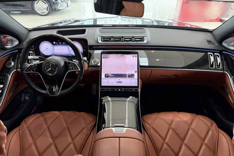 Used Mercedes-Benz Maybach S-Class 2021 S 480 4MATIC Interior 1
