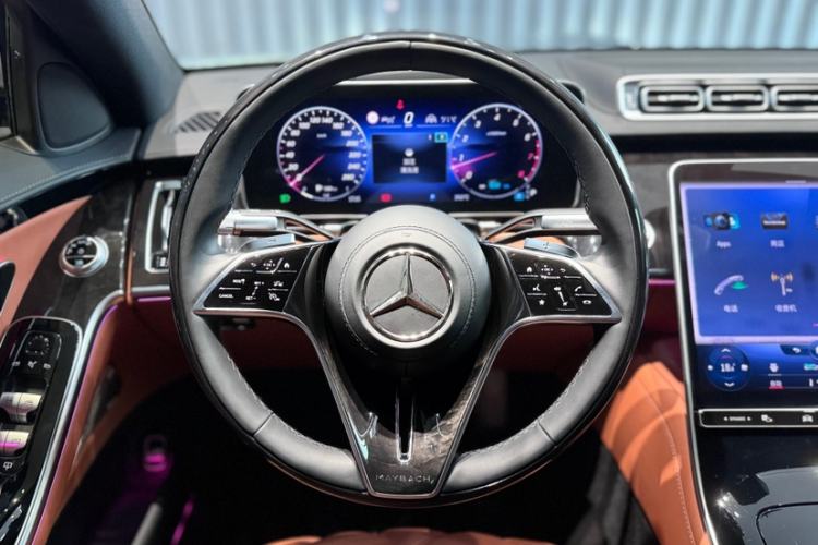 Used Mercedes-Benz Maybach S-Class 2021 S 480 4MATIC Interior 2