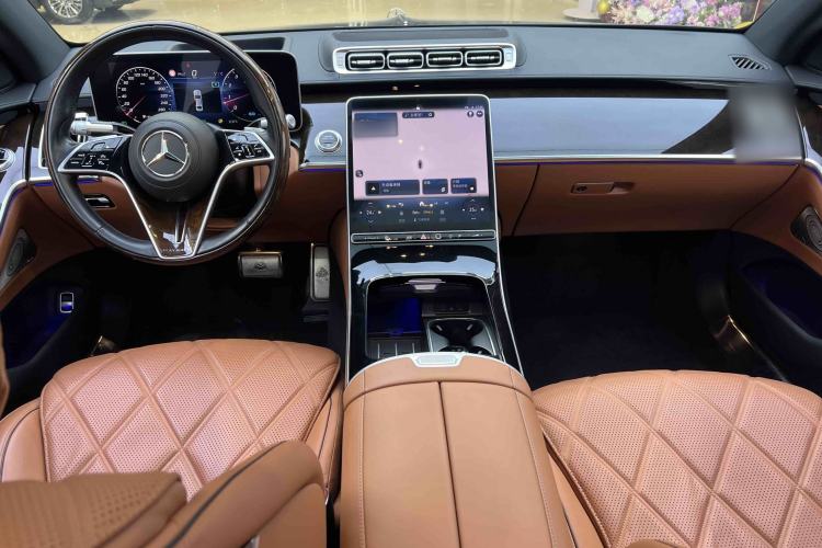 Used Mercedes-Benz Maybach S-Class 2021 S 480 4MATIC Interior 2