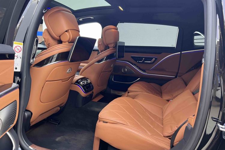 Used Mercedes-Benz Maybach S-Class 2021 S 480 4MATIC Interior 7