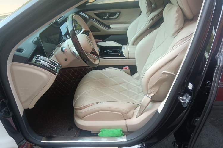 Used Mercedes-Benz Maybach S-Class 2021 S 480 4MATIC Left Front Seat